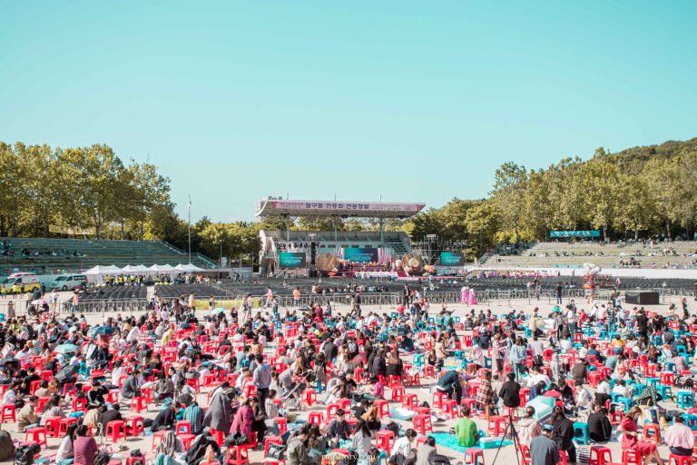 180519LanternBlue-0003